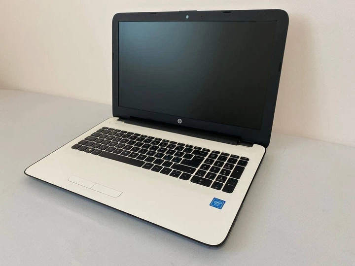 Ноутбук HP 15-ac185no / 15.6" (1920x1080) TN / Intel Celeron N3050 (2 ядра по 1.6 - 2.16 GHz) / 8 GB DDR3 / 1000 GB HDD / Intel HD Graphics / WebCam / DVD-RW б/в - Фото 3 Ноутбук HP 15-ac185no / 15.6" (1920x1080) TN / Intel Celeron N3050 (2 ядра по 1.6 - 2.16 GHz) / 8 GB DDR3 / 1000 GB HDD / Intel HD Graphics / WebCam / DVD-RW б/в - зображення 3