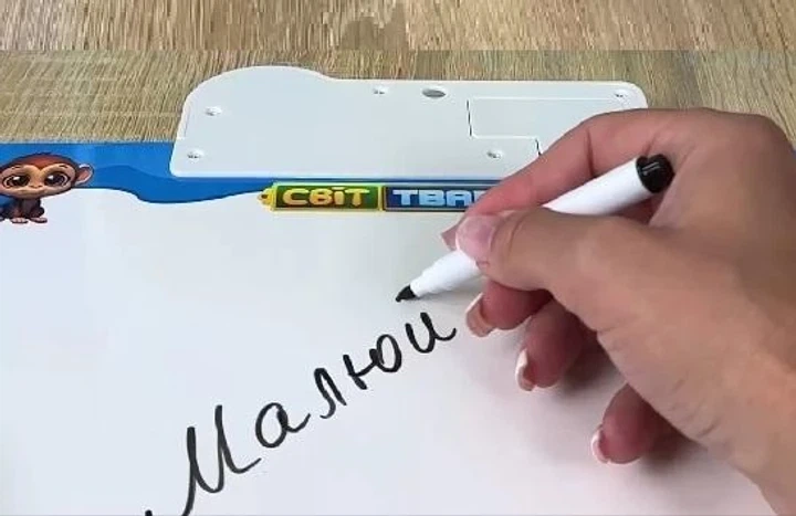 Интерактивная книга "Транспорт" 36125 "WToys", НА УКРАИНСКОМ ЯЗЫКЕ, звуковые эффекты, интересные факты, сенсорные кнопки - изображение 7