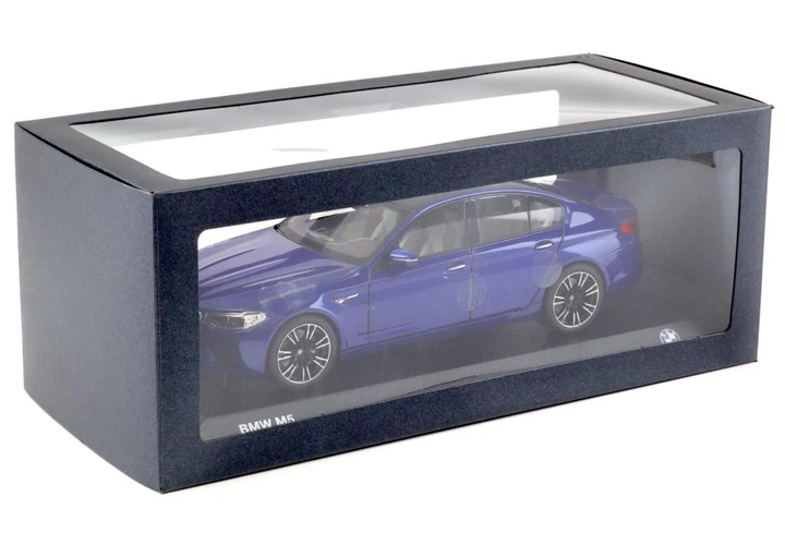 【新品】 M5 1/18スケールモデル【未開封】 Модель автомобиля BMW M5 (F90) Marina Bay Blue, Scale 1:18