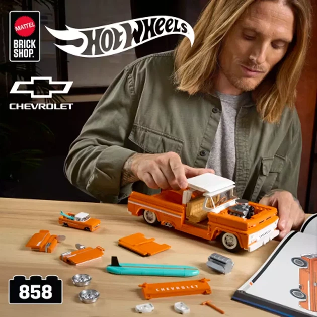 Машинка-конструктор Hot Wheels Brick Shop Elite Custom '62 Chevy