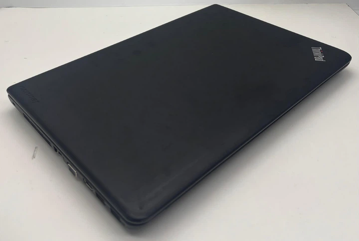 Ноутбук Lenovo ThinkPad E560 (Type 20EV) / 2 ядра 4 потоки Intel Core i5 / 8Gb DDR3L / 128Gb SSD / Екран 15.6 (1366х768) - Б/У - изображение 4