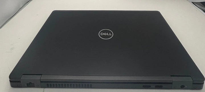Ноутбук Dell Latitude 5590 / 4 ядра 8 потоків Intel Core i5-8250U 1.6-3.4GHz / 8Gb DDR4 + вільний слот 128Gb SSD 2.5 / Екран 15.6 (1366х768) - Б/У - изображение 5