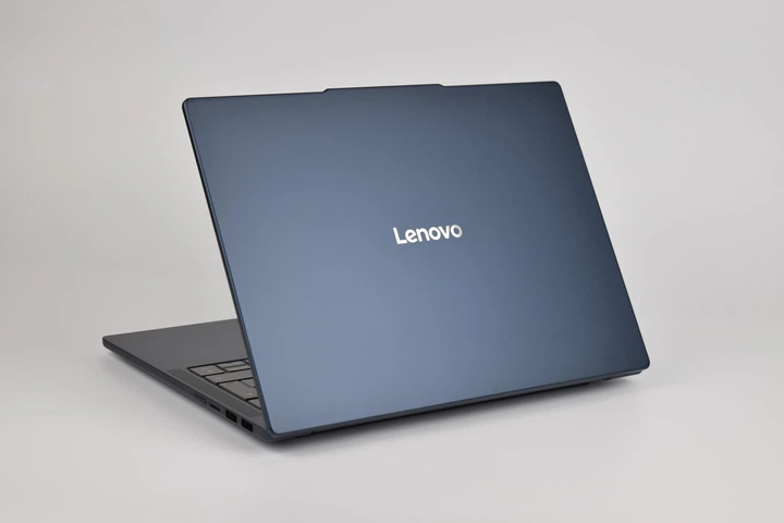 Ультрабук Lenovo IdeaPad Slim 5 14AKP10 Ryzen AI 7 350 / 32GB / 1TB / Radeon 860M / 14" WUXGA IPS / Win11 Ноутбук - зображення 8