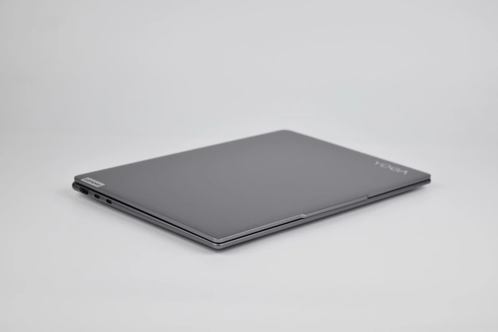 Ультрабук Lenovo Yoga Slim 7 14IMH9 U7 155H / 32GB / 1TB / Intel Arc / 14" WUXGA OLED / Win11 Ноутбук - изображение 3