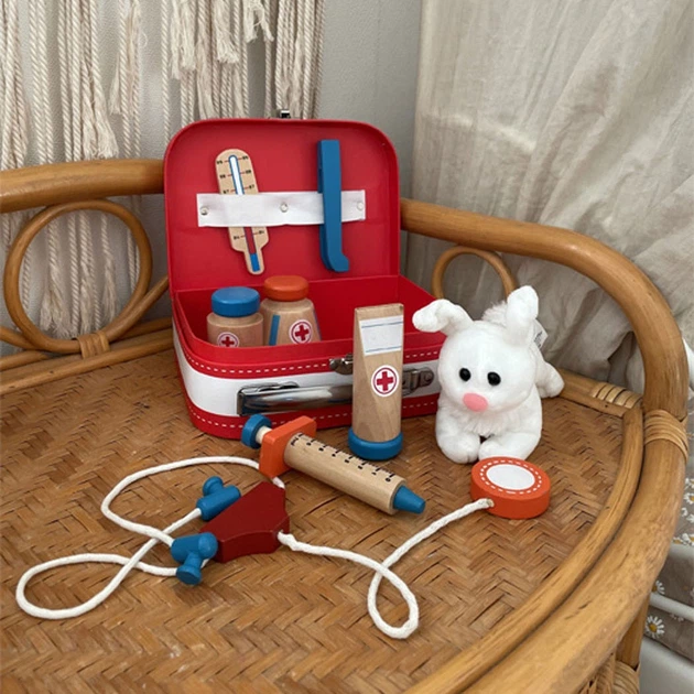 Набір ветеринара Small Foot дерев'яний у валізі 10864 (4020972108647) - зображення 6