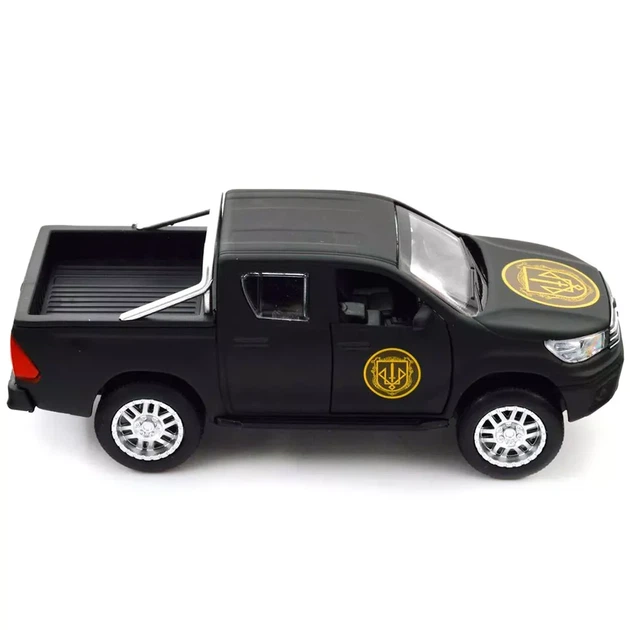 Автомодель TechnoDrive Шеврони Героїв Toyota Hilux Спартан (KM6118) - зображення 15