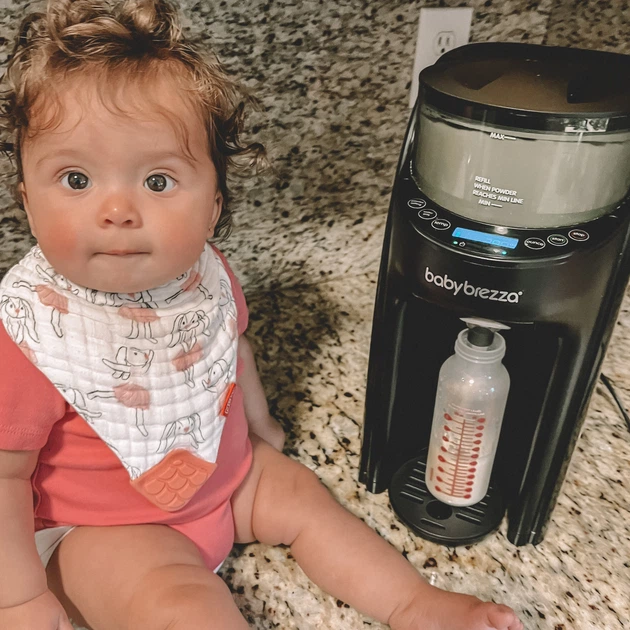 Машина для приготування дитячої суміші Baby Brezza Formula Pro Advanced, Чорний - Фото 4 Машина для приготування дитячої суміші Baby Brezza Formula Pro Advanced, Чорний - зображення 4