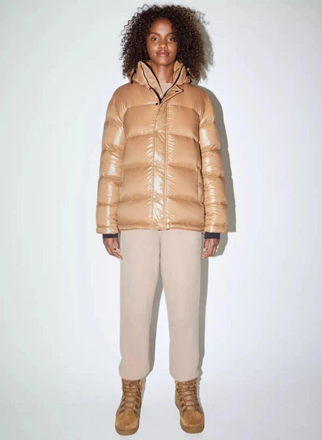 Пуховик зимовий Aritzia The Super Puff Mid S Мокко - Фото 1 Пуховик зимовий Aritzia The Super Puff Mid S Мокко - зображення 1