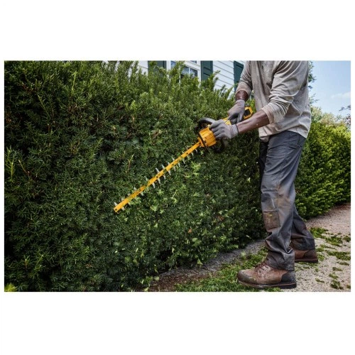 Кусторез DeWALT XR FLEXVOLT 54В Li-lon, нож 65 см (без АКБ та ЗП) (DCMHT573N) DeWALT DCMHT573N 977046 - Фото 6 Кусторез DeWALT XR FLEXVOLT 54В Li-lon, нож 65 см (без АКБ та ЗП) (DCMHT573N) DeWALT DCMHT573N 977046 - изображение 6