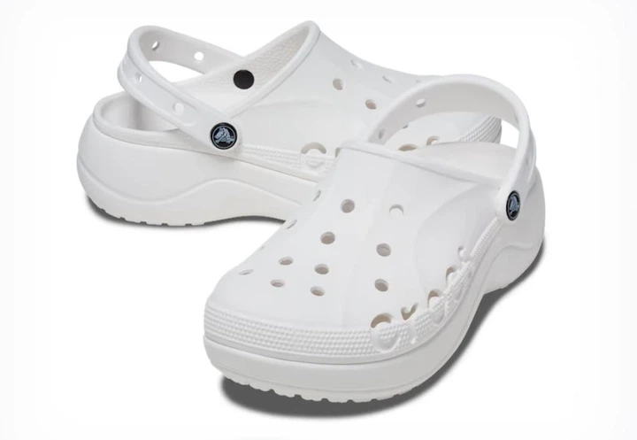 Женские кроксы на платформе Crocs Baya Platform Clog, белые, W8/38-39/24-25см - изображение 3