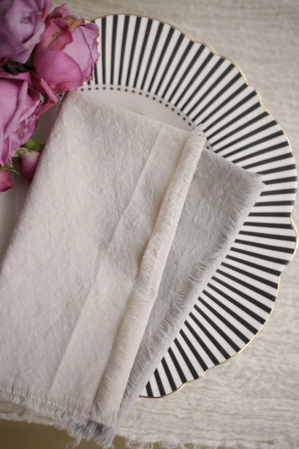 Хлопковая салфетка для сервировки стола VTILENE , Warm linen, 35х35 см - Фото 3 Хлопковая салфетка для сервировки стола VTILENE , Warm linen, 35х35 см - изображение 3
