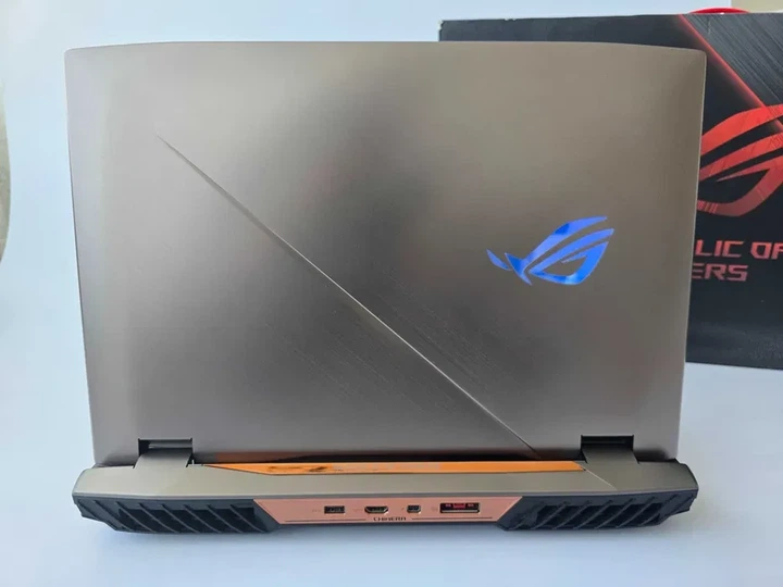 Ноутбук Asus ROG Chimera G703 I7 7820HK/GTX 1080/RAM 32GB/SSD 256+1TB/144Hz Б\В - Б/В - зображення 8