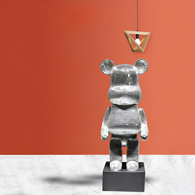Фигурка Bearbrick серебряного цвета на подставке SUPREME 155 см. Дизайнерская игрушка Беарбрик. Фигурка Be@rbrick - Фото 2 Фигурка Bearbrick серебряного цвета на подставке SUPREME 155 см. Дизайнерская игрушка Беарбрик. Фигурка Be@rbrick - изображение 2