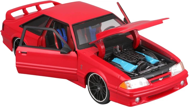 Металева модель автомобіля Maisto Ford Mustang SVT Cobra 1993 1:24 Червоний MST32549 (090159325499) - зображення 4
