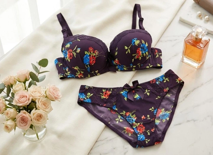 Комплект белья женский No Brand П887 фиолетовый размер 85В - L - Фото 2 Комплект белья женский No Brand П887 фиолетовый размер 85В - L - изображение 2