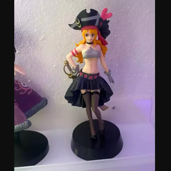 Аниме фигурка Нами Ван Пис, Пиратка One Piece Film Red коллекционная статуэтка 19 см (GS981) - изображение 2