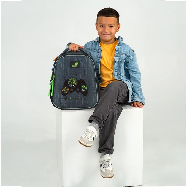 Рюкзак шкільний Kite Education 555S для хлопчика Сірий 36.5x27x15.5см 14 л Ортопедичний каркасний 1-4 клас спинка Ergo Kids (K26-555S-5) - зображення 18