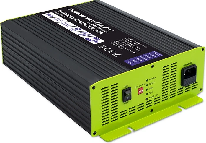 Inteligentna ładowarka Qoltec Monolith do akumulatora LiFePO4/AGM/GEL/SLA 12 V 90 A (5901878519197) - Zdjęcie 3 Inteligentna ładowarka Qoltec Monolith do akumulatora LiFePO4/AGM/GEL/SLA 12 V 90 A (5901878519197) - obraz 3