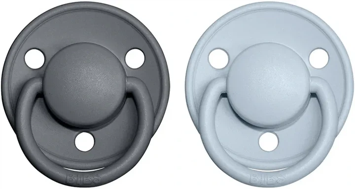 Пустушка BIBS 0-36 мiс De Lux Silicone Round - Baby Blue/Iron 2 шт. - изображение 2