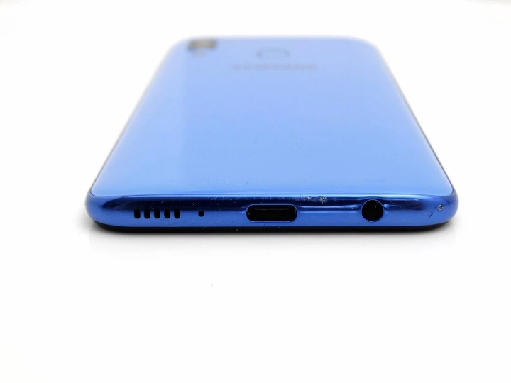 Смартфон Samsung A40 4/64 NFC blue (б/в) - Фото 3 Смартфон Samsung A40 4/64 NFC blue (б/в) - зображення 3