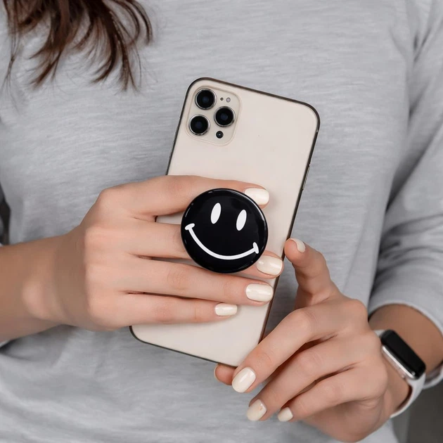Popsocket Smile Black держатель для телефона удобный и многофункциональный для съемки и просмотра видео - изображение 3
