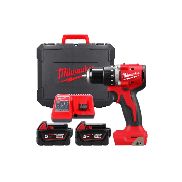 Дрель-шуруповерт с ударом аккумуляторный бесщеточный MILWAUKEE, M18 BLPDRC-502C, 60,5Нм (зарядное устройство М12-18 С, 2 - Фото 1 Дрель-шуруповерт с ударом аккумуляторный бесщеточный MILWAUKEE, M18 BLPDRC-502C, 60,5Нм (зарядное устройство М12-18 С, 2 - изображение 1
