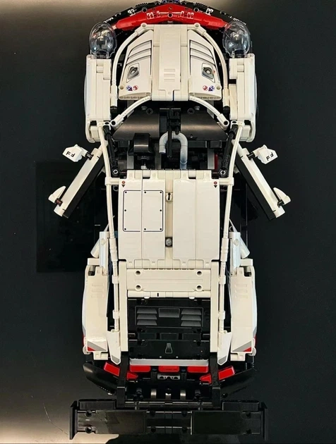 Конструктор Technic Porsche Порш 911 GT3 RS (белый) – 1580 деталей, спортивный суперкар 50 см - изображение 8