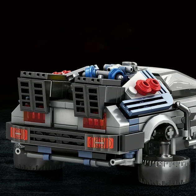 Конструктор Reobrix DeLorean ДеЛориан DMC-12 "Назад в будущее" - 405 деталей, коллекционная модель в подарочной коробке - изображение 6