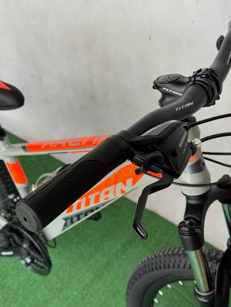 Гірський велосипед Titan Arena 26”, 21 швидкість, алюмінієва рама 13”, дискові гальма сіро-жовтогарячий - зображення 3