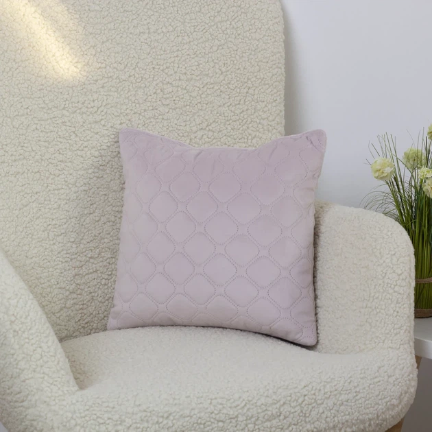 Подушка декоративна 50×70 ТЕП VELOUR бузкова Lilac Powder, велюр, м’яка, антиалергенна - Фото 3 Подушка декоративна 50×70 ТЕП VELOUR бузкова Lilac Powder, велюр, м’яка, антиалергенна - зображення 3