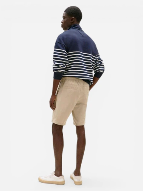 Шорты короткие мужские Tommy Hilfiger 373154508 33 Бежевые (1163061097) - Фото 2 Шорты короткие мужские Tommy Hilfiger 373154508 33 Бежевые (1163061097) - изображение 2