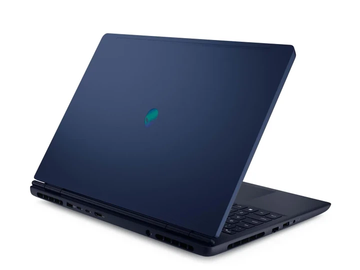 Ноутбук Dell Alienware 16 Aurora Core 7 240H/32GB/1TB+2TB/W11 RTX5060 (Alienware-AC16250_010) - изображение 6