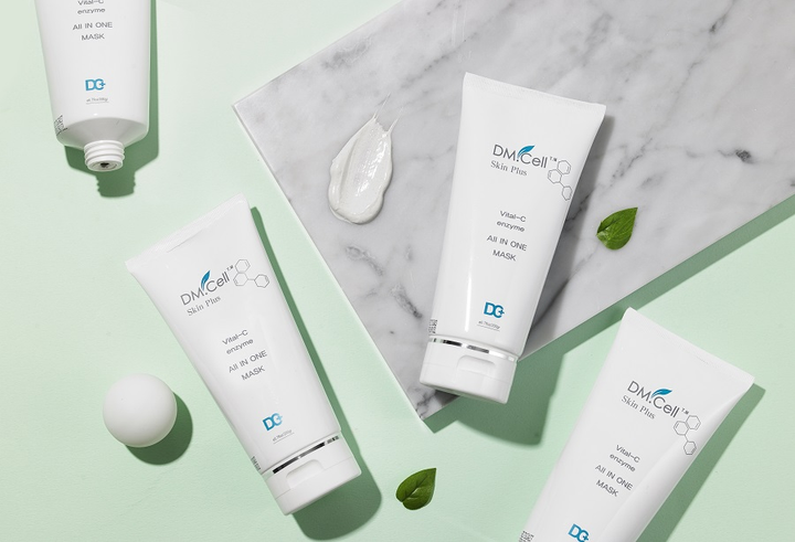 DM.Cell (ДіЕм.Селл) Vital C Enzyme All In One Mask — освітлююча ферментна маска для обличчя 180 мл, з вітаміном С, ензимний пілінг - Фото 3 DM.Cell (ДіЕм.Селл) Vital C Enzyme All In One Mask — освітлююча ферментна маска для обличчя 180 мл, з вітаміном С, ензимний пілінг - зображення 3