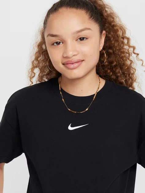 Підліткова футболка для дівчинки Nike G Nsw Tee Boy Essntl Lbr FZ5539-010 L (147-158) Чорна (197596889864) - зображення 4