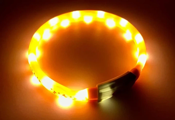 Ошейник силиконовый светодиодный (LED / USB-зарядка) - Фото 1 Ошейник силиконовый светодиодный (LED / USB-зарядка) - изображение 1