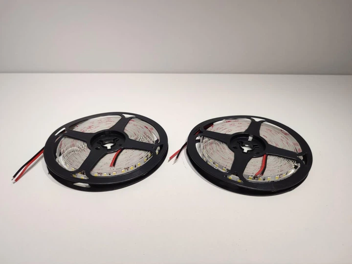 Набір Світлодіодна стрічка (10 метрів) 12V smd3528 ІР20 4500K біла 120led (негерметична) - зображення 5
