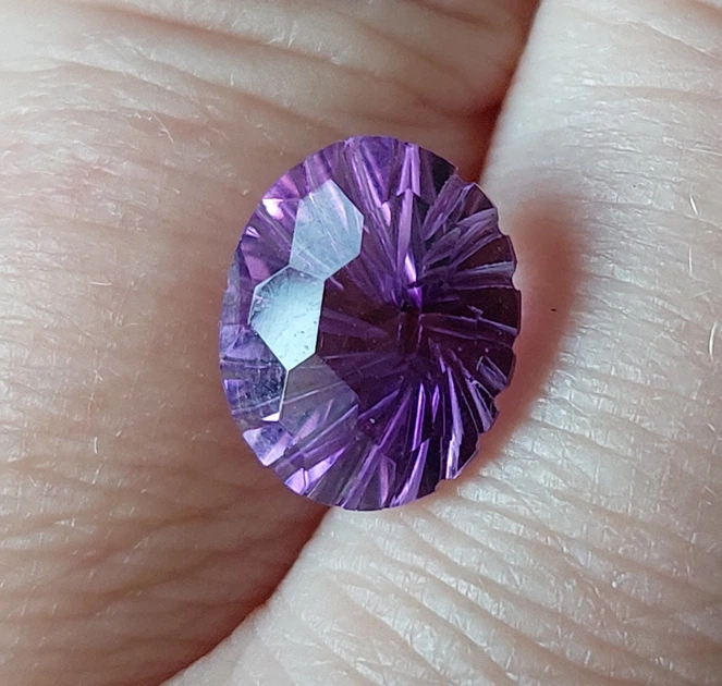 Аметист 3.05 Cts 11 х 9 х 6.7 мм (565) - Фото 6 Аметист 3.05 Cts 11 х 9 х 6.7 мм (565) - изображение 6