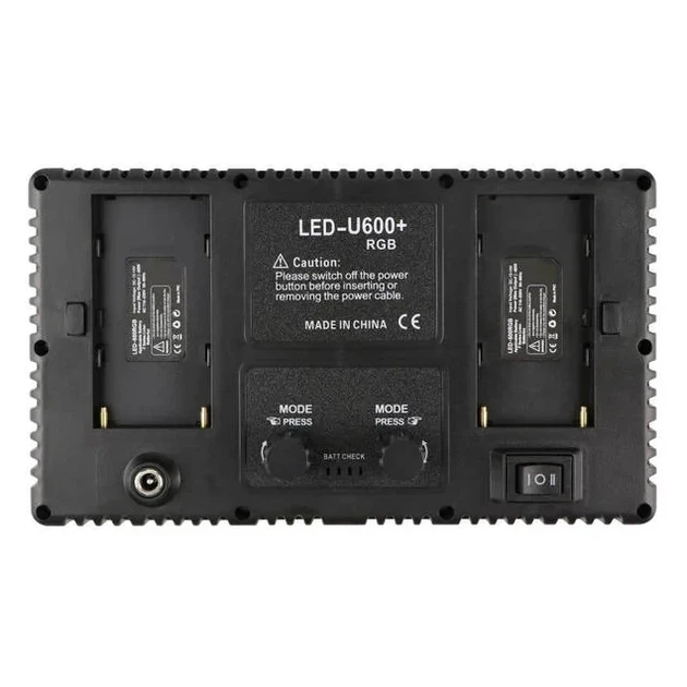 LED панель 40W 21см USB чорний для фото та відео Light U-600+ - Фото 4 LED панель 40W 21см USB чорний для фото та відео Light U-600+ - зображення 4