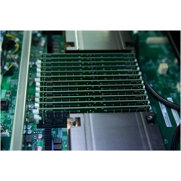 Модуль памяти для сервера Kingston DDR5-6400 32GB RDIMM (KSM64R52BD8-32HA) - изображение 4