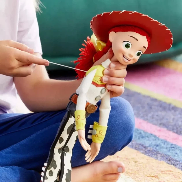 Интерактивная Игрушка Джесси Ковбойка с мф Disney Pixar История игрушек 4 Кукла - Фото 4 Интерактивная Игрушка Джесси Ковбойка с мф Disney Pixar История игрушек 4 Кукла - изображение 4