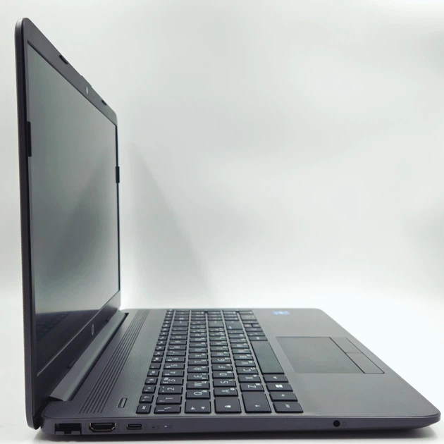 Ноутбук HP 250 G9 (15.6" TN FHD/i5-1235U/8GB/512GB) Б/У - Фото 3 Ноутбук HP 250 G9 (15.6" TN FHD/i5-1235U/8GB/512GB) Б/У - изображение 3