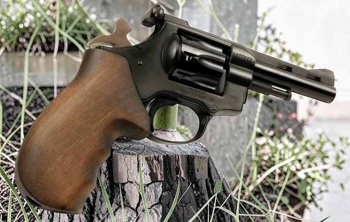 Револьвер Weihrauch Arminius HW4 4" Wooden grip под патрон Флобера - изображение 9