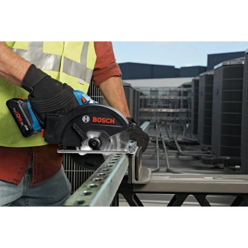 Дискова пила Bosch GKM 18V-50, 18V, 2x5Ah, 136 мм, 4250 об/хв (0.601.6B8.002) BOSCH 0.601.6B8.002 991458 - зображення 4