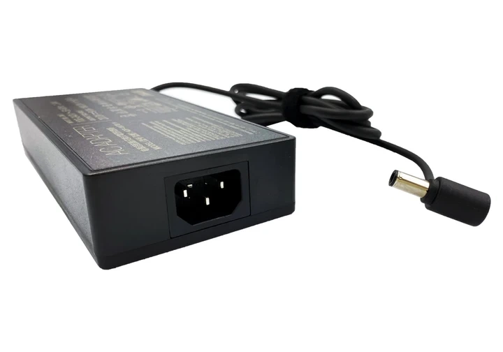 Блок живлення для ноутбука Asus 240W 20V 12A 6.0*3.7 - Фото 3 Блок живлення для ноутбука Asus 240W 20V 12A 6.0*3.7 - зображення 3