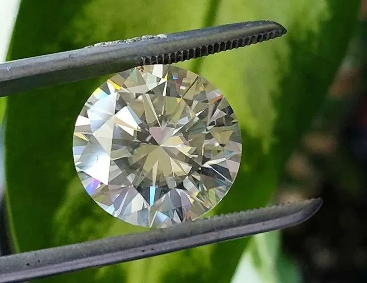 Муассанит 15.03 ct 16.4 mm (0937) - Фото 3 Муассанит 15.03 ct 16.4 mm (0937) - изображение 3