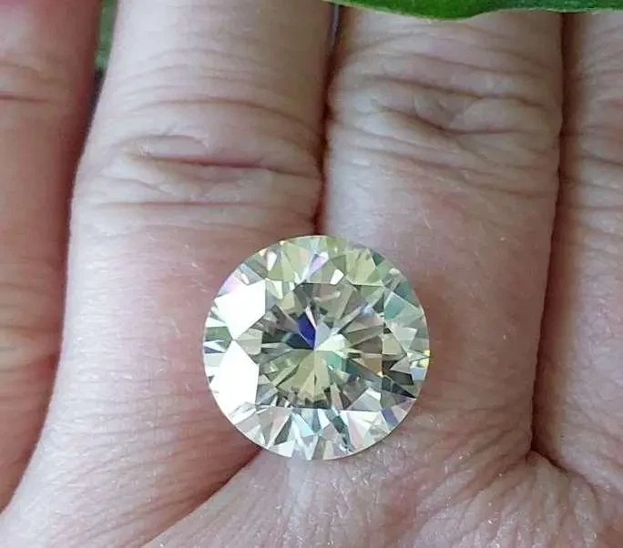 Муассанит 15.03 ct 16.4 mm (0937) - Фото 5 Муассанит 15.03 ct 16.4 mm (0937) - изображение 5