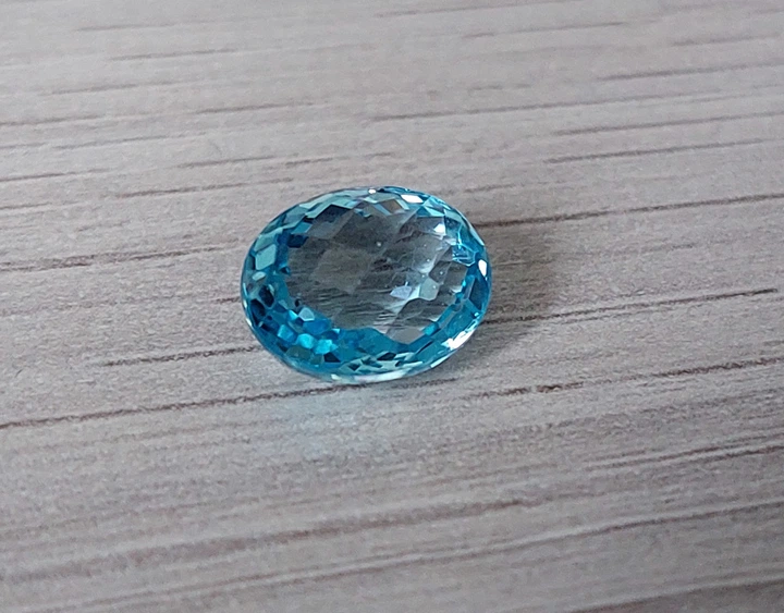Топаз 4.12 ct 9,8 x8 мм (54658) - изображение 4