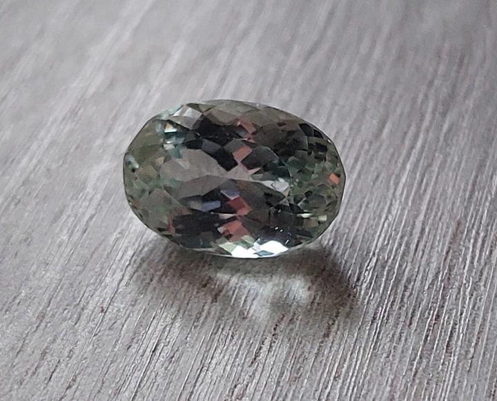 Нуристанит, Гидденит 7.02 Ct (0935278) - изображение 3