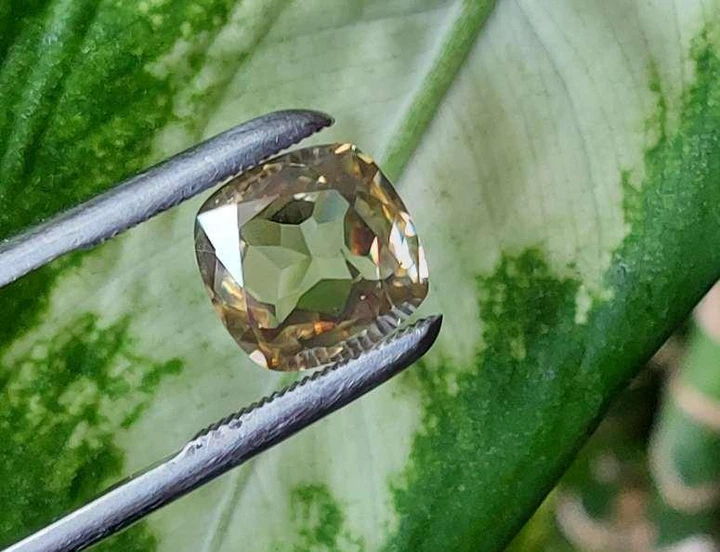 Муассанит 4.88 ct (827189) - изображение 6
