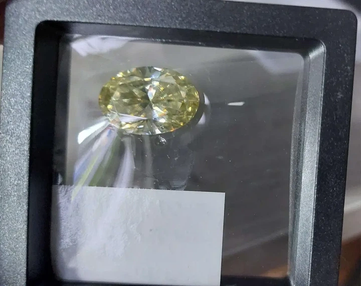 Муассанит светло желтый 12.95 ct (5077315) - изображение 5